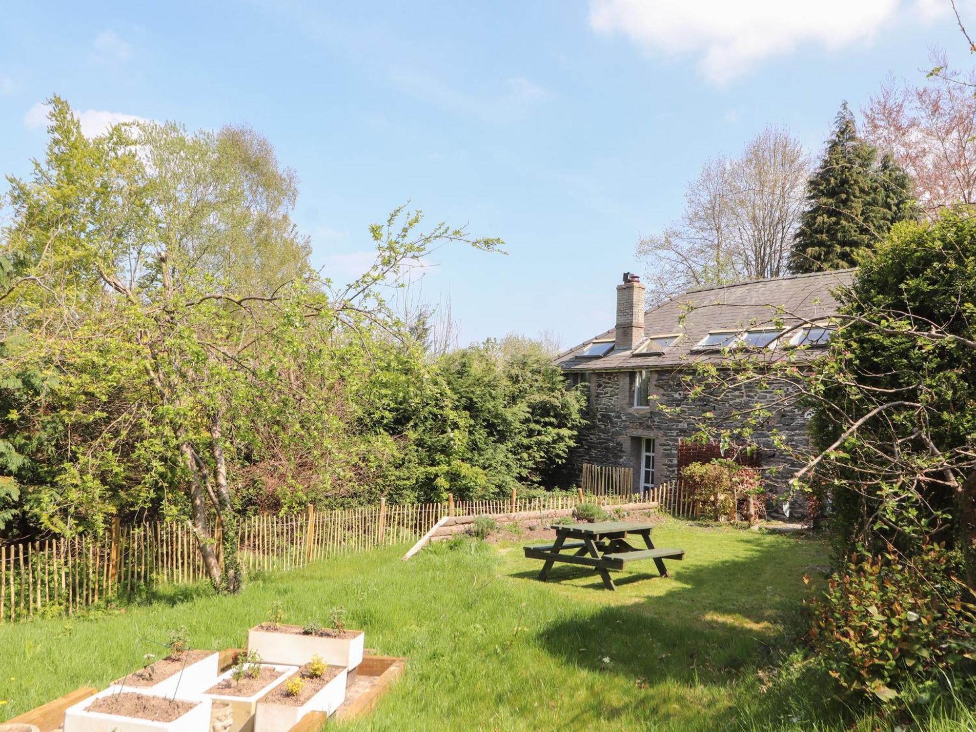 The Coach House Villa Llangollen Luaran gambar